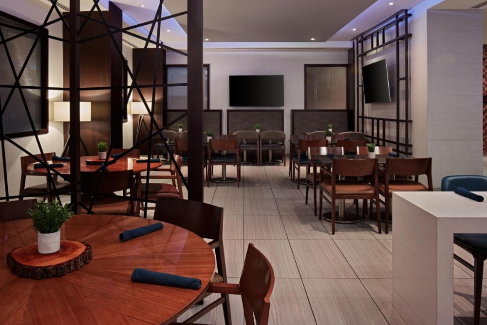 Toronto Airport Marriott Hotel